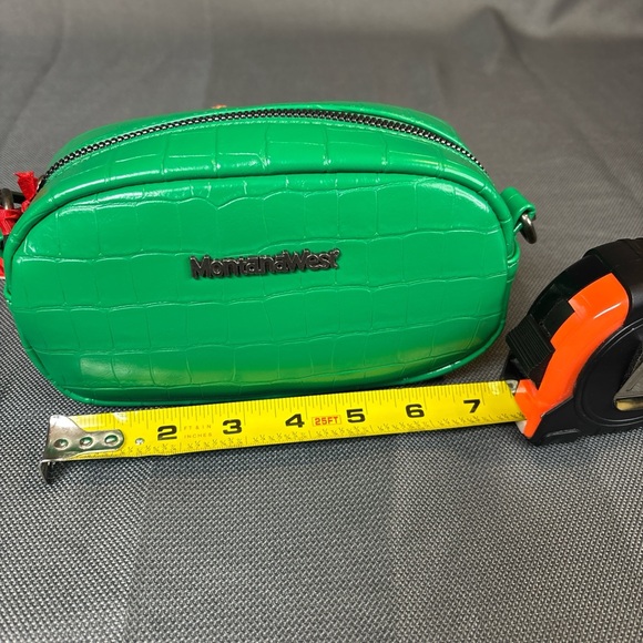 Montana West Green Crossbody Bag Southwestern Strap Faux Crocodile Leather NWT - Picture 4 of 5